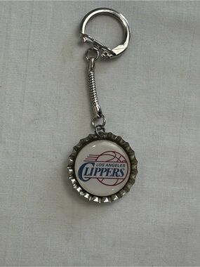 Los Angeles Clippers Bottle Cap Keychain - Team Logo Pendant